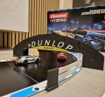 Dunlop Bogen Treppe Überführung für Carrera Hybrid