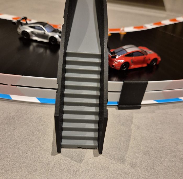 Dunlop Bogen Treppe Überführung für Carrera Hybrid – Bild 4