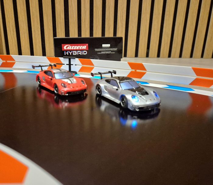 Leitplanke für Carrera Hybrid – Bild 3