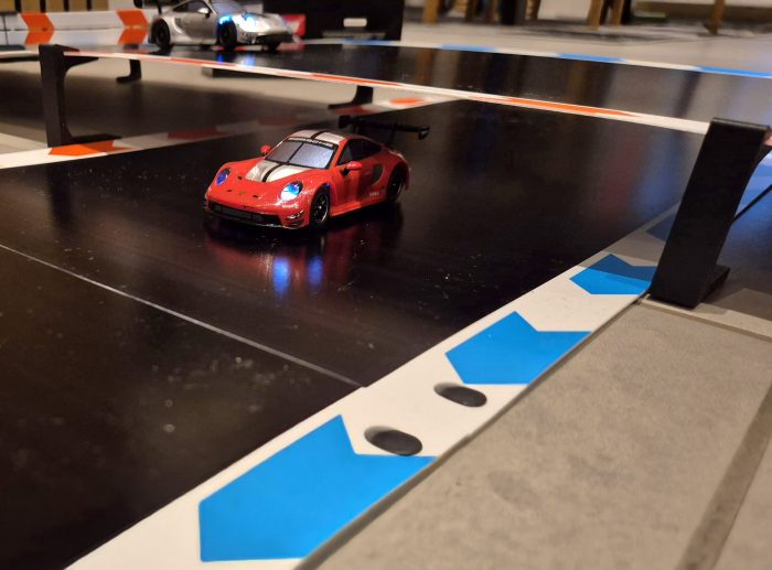 Streckenerhöhung Bodenwelle für Carrera Hybrid – Bild 2