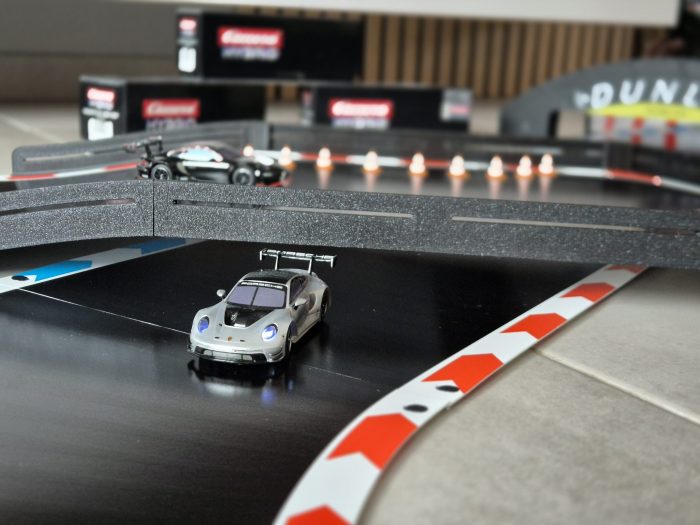 Brücke Überfahrt für Carrera Hybrid – Bild 2